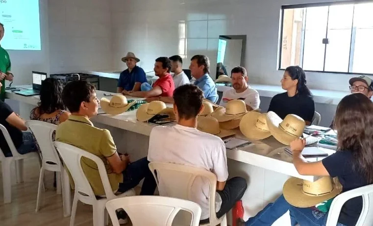 Sindicato Rural de Guarantã do Norte em parceria com o SENAR-MT, está realizando o curso de operação de Drone