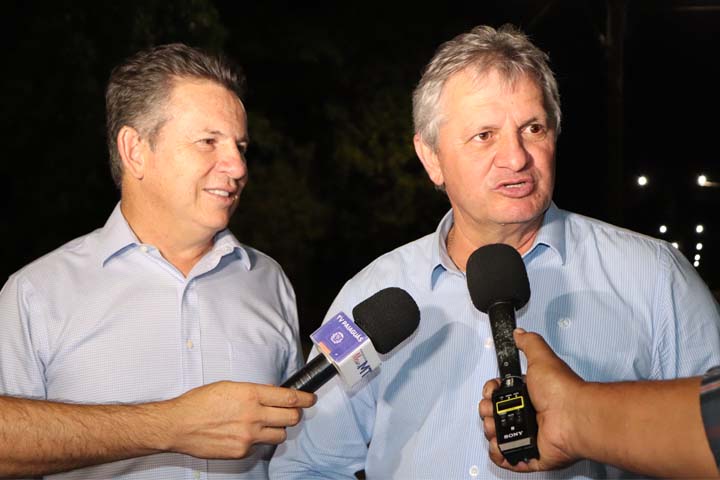 Governador de Mato Grosso, vistoria Obras do projeto MT Iluminado no Bairro Cotrel  em Guarantã do Norte.