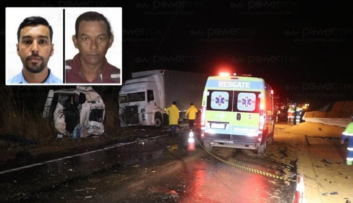 Acidente entre 3 veículos de carga deixa dois mortos na BR-163