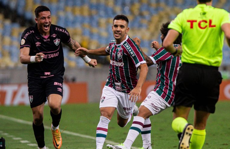 Fluminense bate Cruzeiro com golaço de falta de Leo Fernández