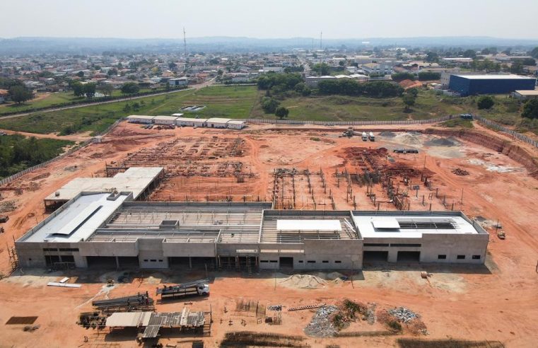 Obras dos quatro novos Hospitais Regionais estão em ritmo acelerado; Confira o andamento