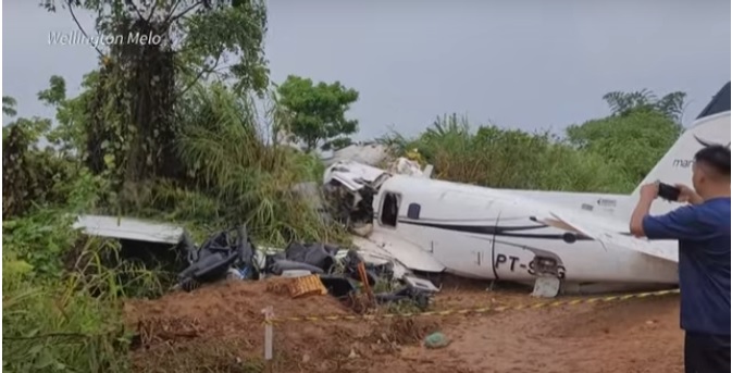 Avião cai no Amazonas: vídeo mostra local após acidente em Barcelos