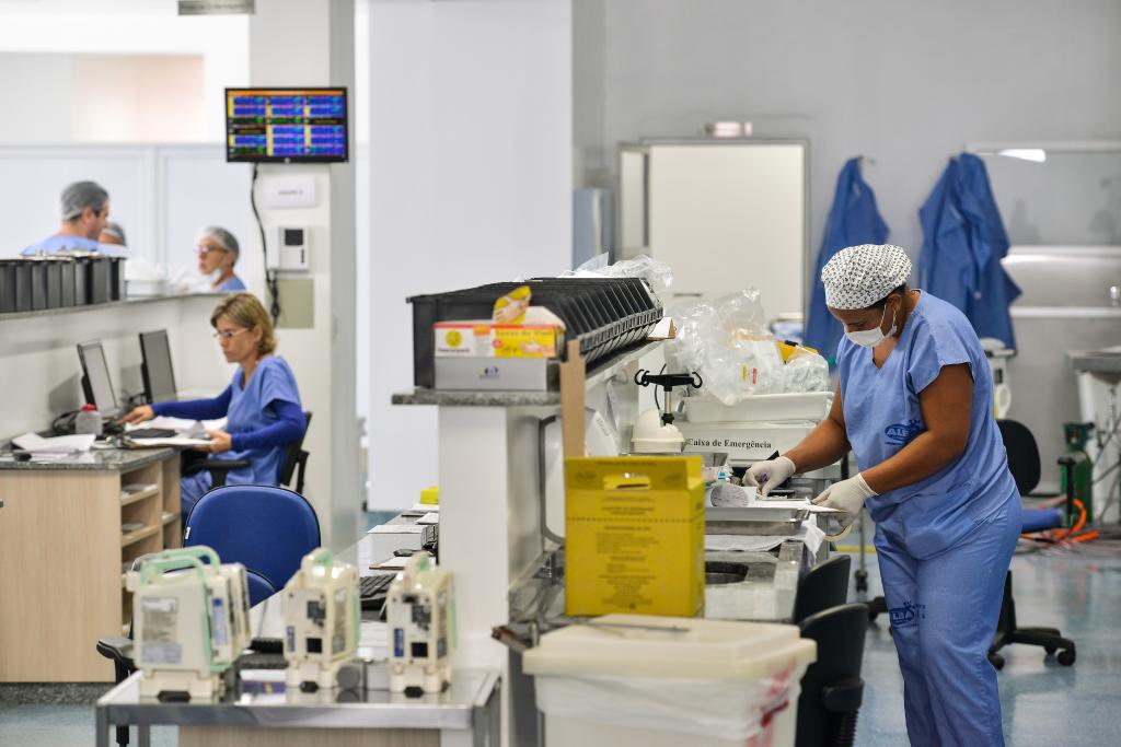 Governo repassa complementação do piso salarial de técnicos de enfermagem contratados pelo Estado