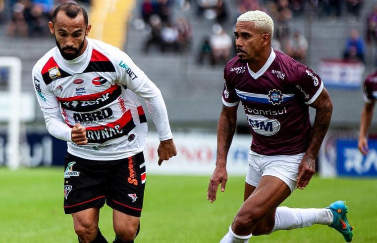 Série D: Caxias e Ferroviário empatam e decidem domingo vaga na final