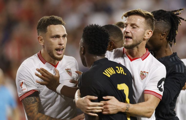 Sevilla expulsa torcedor que cometeu atos racistas em jogo contra Real