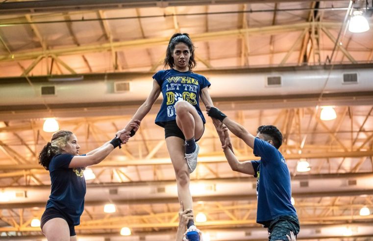 Cheerleading agita público nos Jogos Universitários Brasileiros