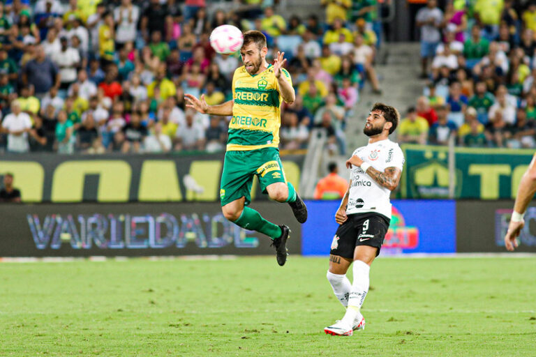 Cuiabá leva gol no segundo tempo e perde para o Corinthians na Arena Pantanal