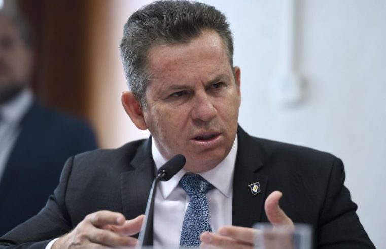 “Espero que um deles desista, mas não vou pedir”, diz Mendes