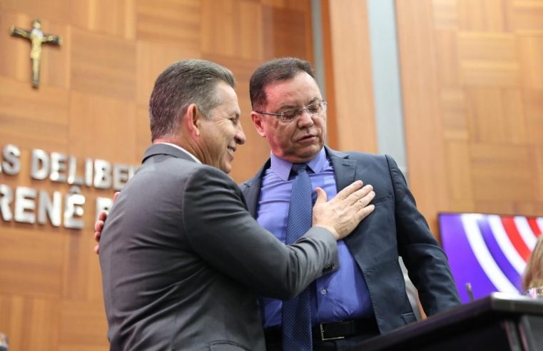 Mauro Mendes aciona o STF para derrubar aumento de emendas