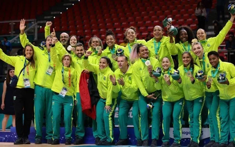 Pan de Santiago: Brasil bate Colômbia e conquista bicampeonato no basquete feminino
