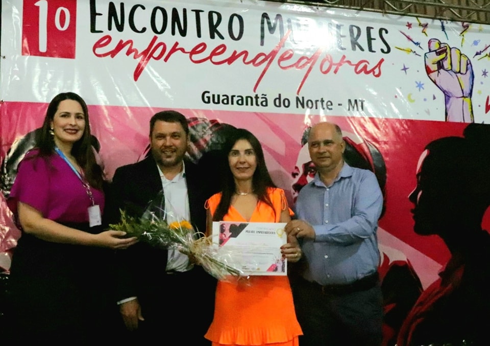 Câmara Municipal e ACEG homenageiam 150 empresárias em comemoração ao Dia Mundial do Empreendedorismo Feminino