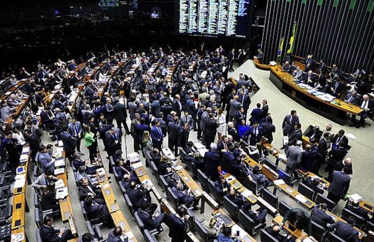 Senado envia texto da Reforma Tributária à Câmara para nova votação