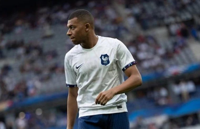 Mbappé admite que Bola de Ouro para Messi foi justa; ‘ganhou a Copa do Mundo, mereceu’