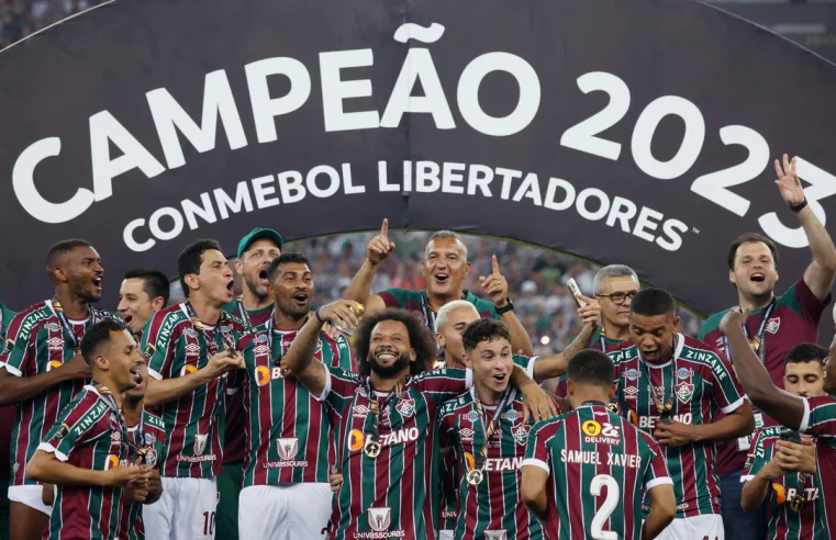 Esportes Fluminense derrota Boca Juniors na garra e fatura 1ª taça Libertadores