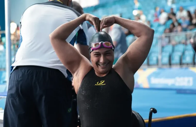 Nadadora Patrícia Santos fatura primeiro ouro do Brasil no Parapan