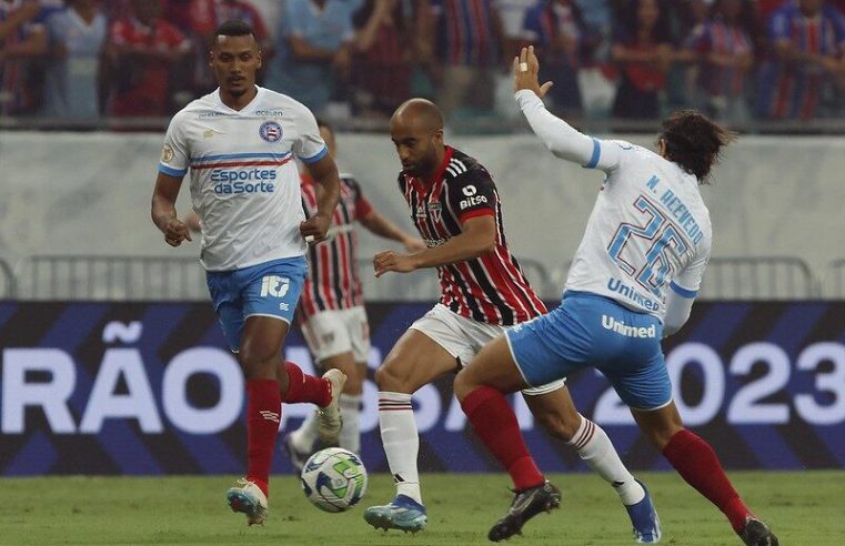 São Paulo anuncia renovação do contrato de Lucas Moura