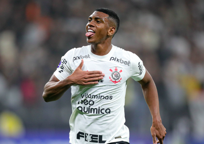 Corinthians acerta venda de atacante para equipe da Europa por R$ 16 milhões