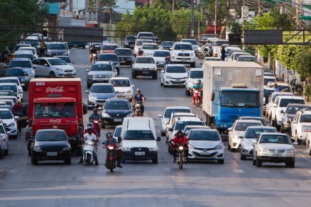 IPVA ficará mais barato no Estado em 2024; veja o calendário