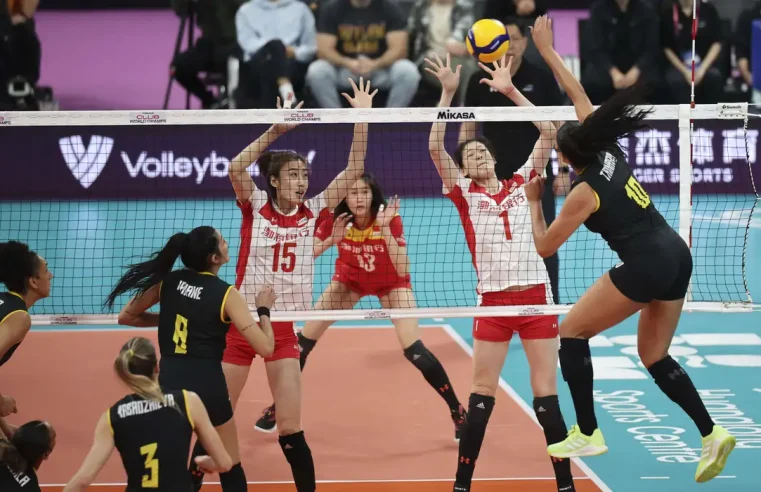 Esportes Praia perde para time chinês e fecha Mundial de Clubes em 4º lugar