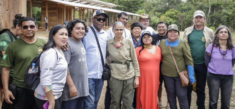 Em visita ao território Yanomami, comitiva do governo detalha ações permanentes de defesa dos povos indígenas