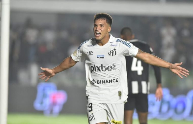 Santos encaminha venda de atacante para equipe da Europa por R$ 97 milhões