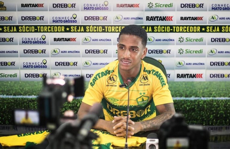 Meia é reapresentado no Cuiabá e diz que não queria ter saído: “É um clube que me encantou”