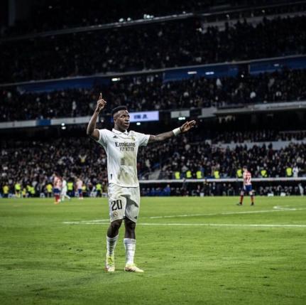 Real Madrid sofre, mas vence Mallorca no Espanhol em retorno de Vinicius Júnior