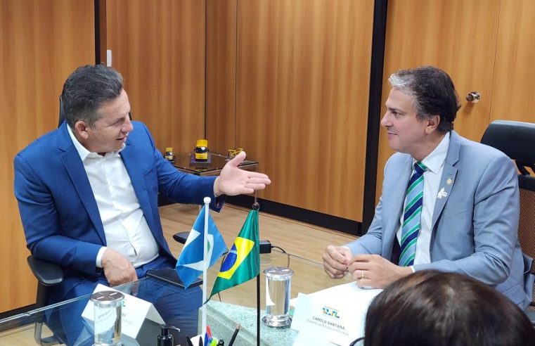 Em reunião com ministro, governador avança na criação de curso de Medicina no Araguaia