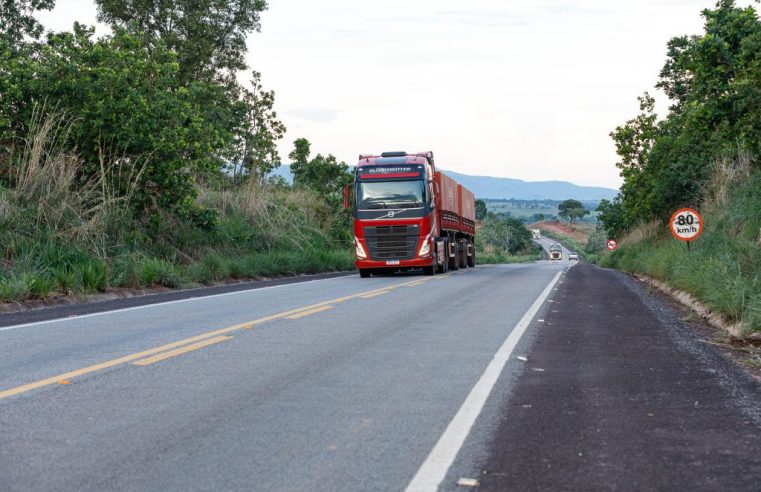 Prefeitos afirmam que asfalto feito pelo Governo na MT-100 representa desenvolvimento para o Araguaia: “Trouxe progresso”