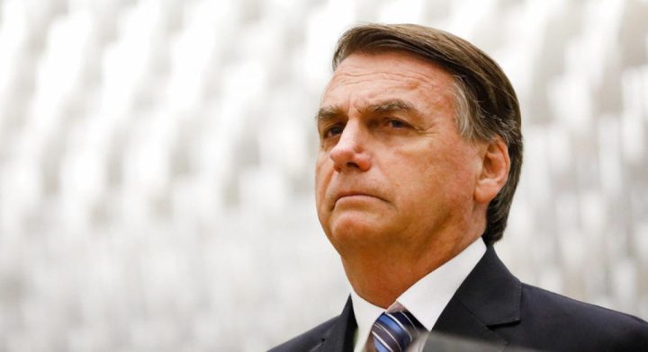 Bolsonaro diz ao STF que vai ficar em silêncio no depoimento para a PF; veja