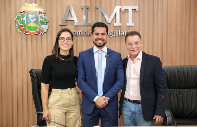 Deputados suplentes assumem vagas de titulares licenciados da ALMT