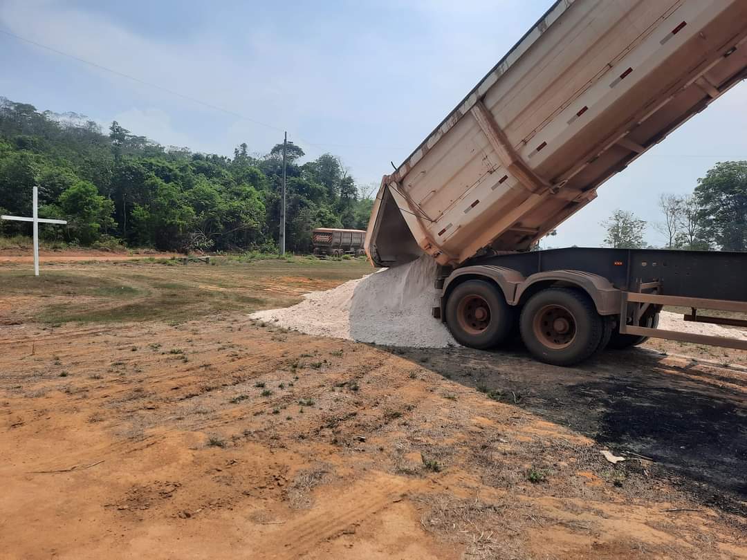 MATUPÁ RECEBEU DOAÇÃO DE CALCÁRIO DO ESTADO DE MT PARA OS PRODUTORES