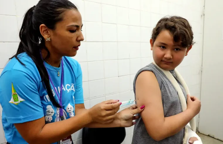 Dengue: adolescentes de 12 a 14 anos já podem se vacinar no DF