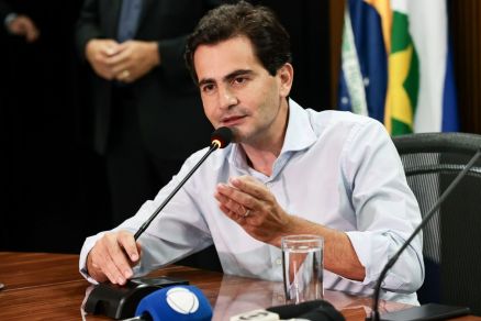 Garcia conversa com Botelho sobre projeto para consertar Cuiabá