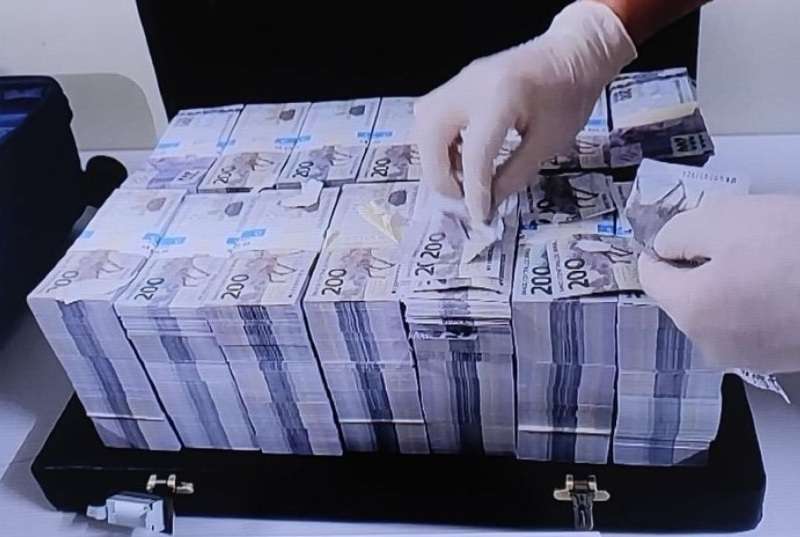 Polícia descobre em Mato Grosso laboratório de falsificação de dinheiro; 4 presos