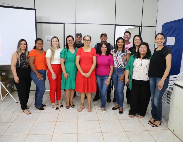 O CREAS DE MATUPÁ REALIZOU UMA REUNIÃO PARA DEBATER MEIOS CONTRA A VIOLÊNCIA DOMÉSTICA.