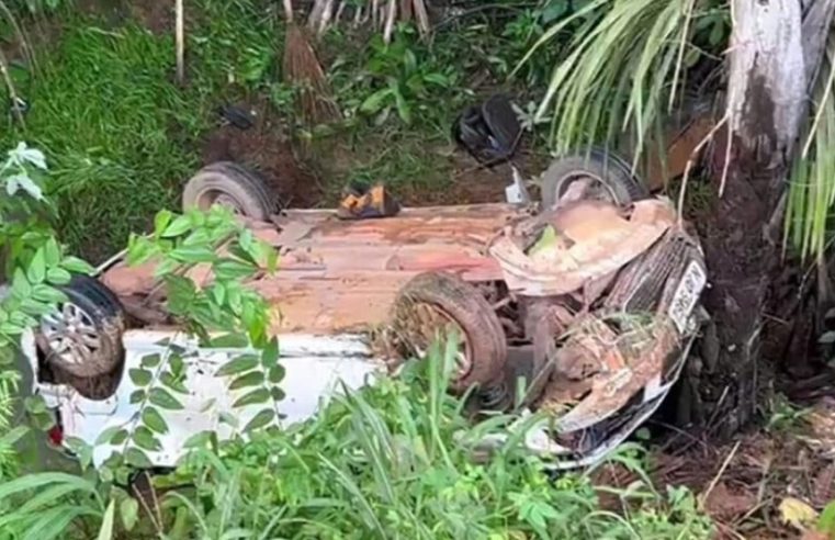 Carro capota na BR-163 entre Sinop-Itaúba e uma pessoa morre