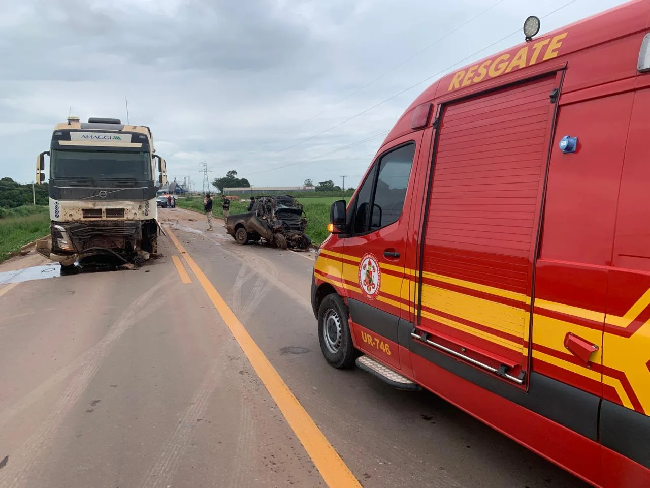 Colisão entre carro e carreta resulta em morte na BR-163, próximo a Guarantã do Norte