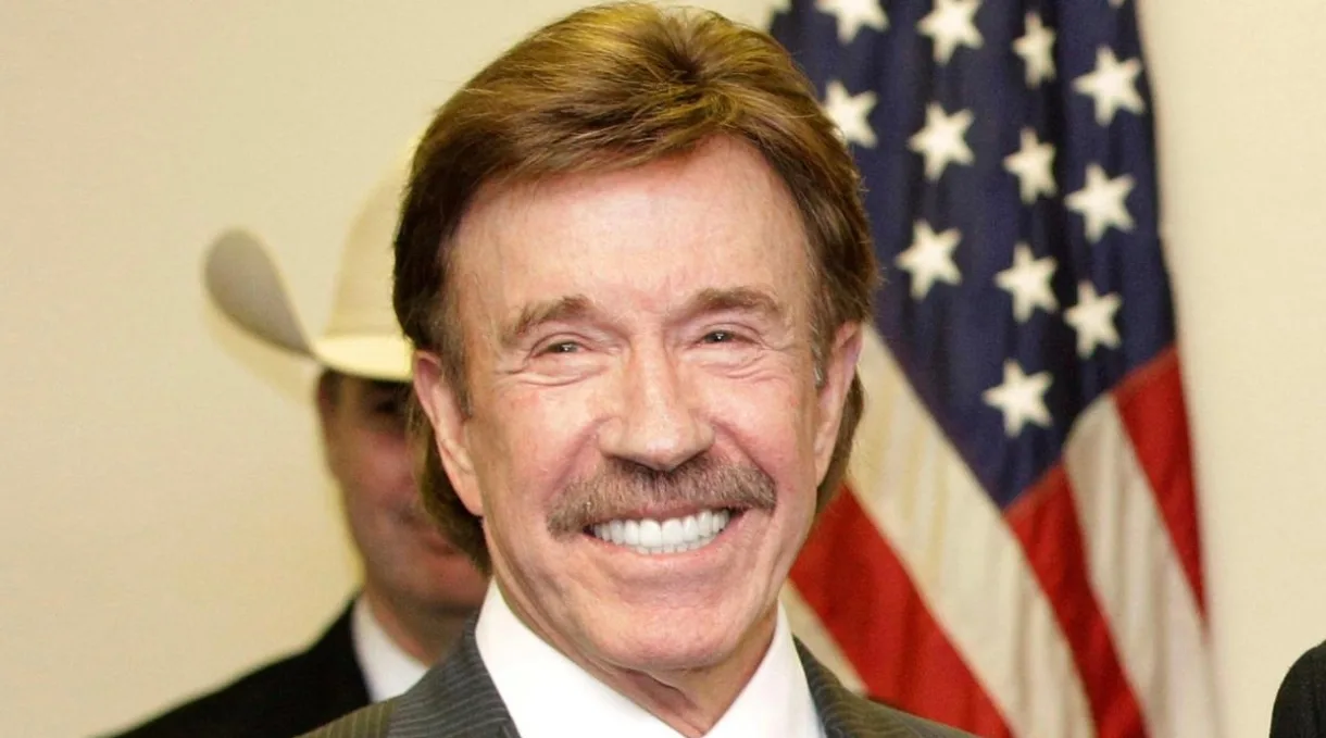 Morre Chuck Norris, ícone do cinema de ação, aos 86 anos